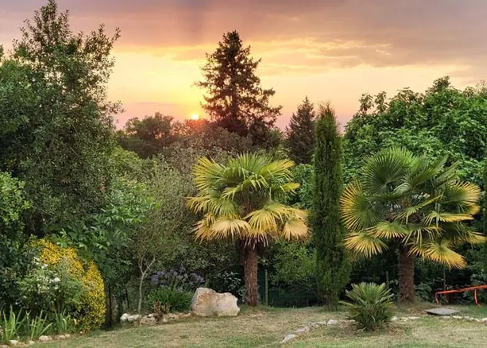 Сasa de vacaciones La Marguerite Brossac